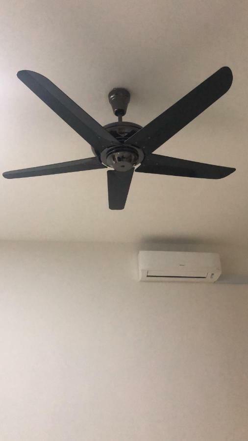 Hasnifana Homestay Seri Iskandar Zewnętrze zdjęcie
