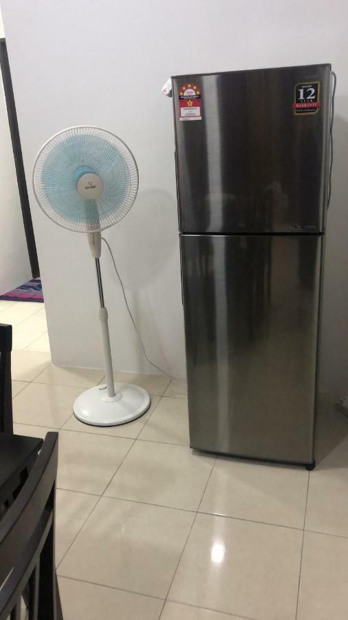 Hasnifana Homestay Seri Iskandar Zewnętrze zdjęcie